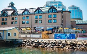 Halifax Marriott Harbourfront Hotel